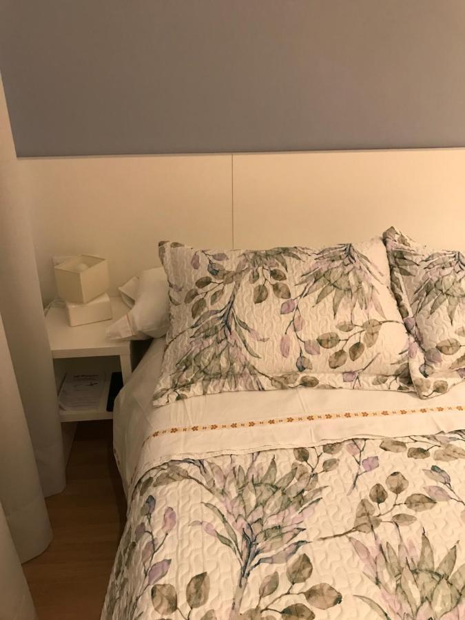 Hostal Casiano Camarasa Ngoại thất bức ảnh
